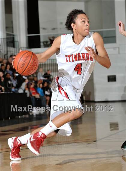 Thumbnail 1 in Damien vs. Etiwanda (So Cal Shootout) photogallery.