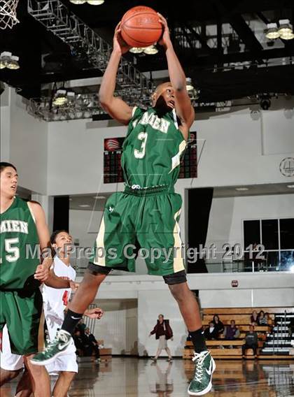 Thumbnail 1 in Damien vs. Etiwanda (So Cal Shootout) photogallery.