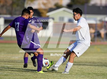 Thumbnail 2 in Dayton @ Yerington photogallery.
