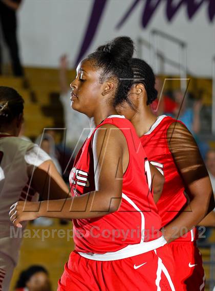 Thumbnail 3 in Hart vs. Antelope Valley photogallery.
