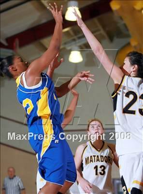 Thumbnail 3 in Granada vs. Wood (West Coast Jamboree) photogallery.