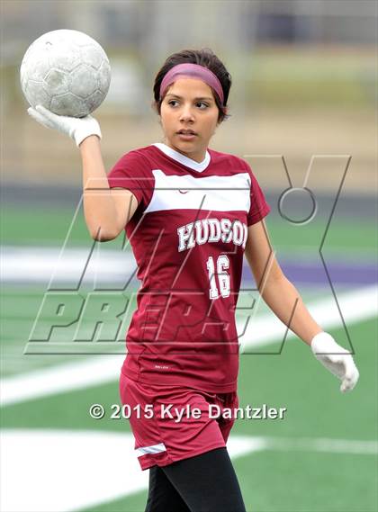 Thumbnail 1 in Paris vs Hudson (Bonham Tournament) photogallery.