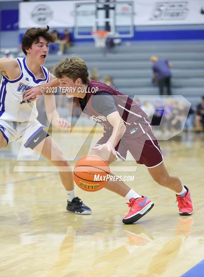 Thumbnail 1 in Jordan vs. Pleasant Grove (5 for the Fight National Hoopfest) photogallery.