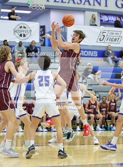 Thumbnail 2 in Jordan vs. Pleasant Grove (5 for the Fight National Hoopfest) photogallery.