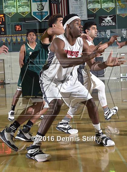 Thumbnail 1 in West Campus vs. St. Patrick-St. Vincent (Adidas Challenge) photogallery.