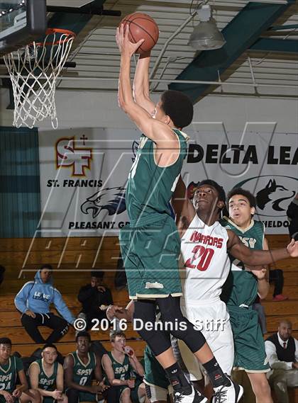 Thumbnail 3 in West Campus vs. St. Patrick-St. Vincent (Adidas Challenge) photogallery.