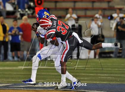 Thumbnail 2 in Mater Dei vs. Bishop Amat photogallery.