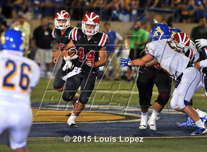 Thumbnail 2 in Mater Dei vs. Bishop Amat photogallery.