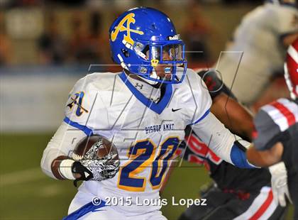 Thumbnail 2 in Mater Dei vs. Bishop Amat photogallery.