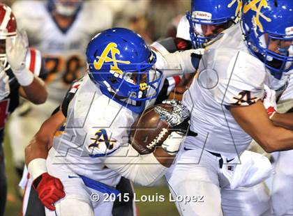 Thumbnail 3 in Mater Dei vs. Bishop Amat photogallery.
