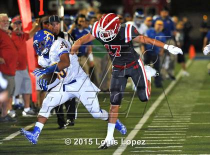 Thumbnail 2 in Mater Dei vs. Bishop Amat photogallery.