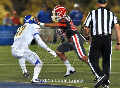 Thumbnail 3 in Mater Dei vs. Bishop Amat photogallery.