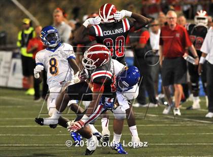 Thumbnail 1 in Mater Dei vs. Bishop Amat photogallery.