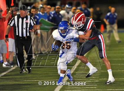 Thumbnail 1 in Mater Dei vs. Bishop Amat photogallery.