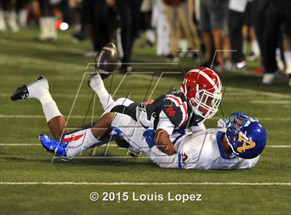 Thumbnail 1 in Mater Dei vs. Bishop Amat photogallery.