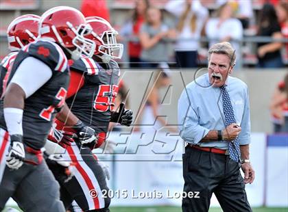 Thumbnail 3 in Mater Dei vs. Bishop Amat photogallery.