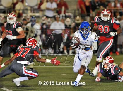 Thumbnail 2 in Mater Dei vs. Bishop Amat photogallery.