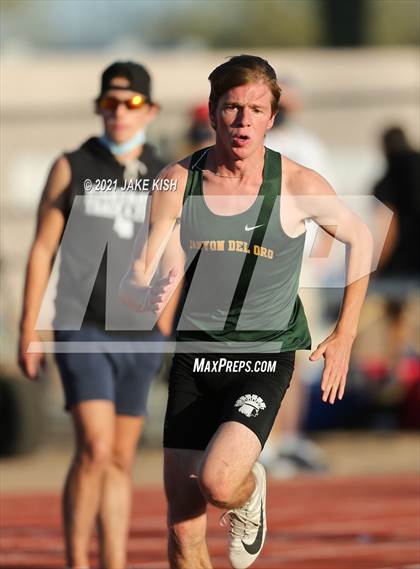 Thumbnail 1 in Nighthawk Invitational Boys photogallery.