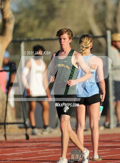 Thumbnail 1 in Nighthawk Invitational Boys photogallery.