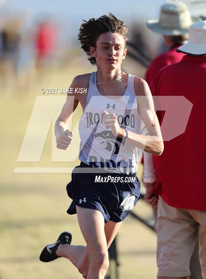 Thumbnail 1 in Nighthawk Invitational Boys photogallery.