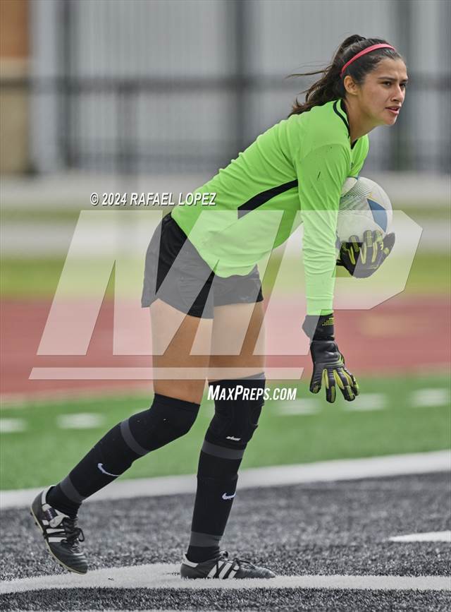 Photo 18 in the Georgetown vs. Hendrickson (UIL Soccer 5A Region 3 ...