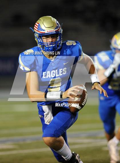 Thumbnail 1 in Mayfair vs. Santa Margarita photogallery.