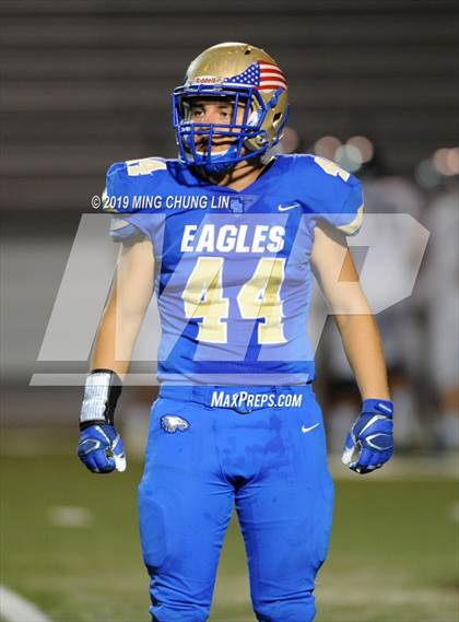 Thumbnail 2 in Mayfair vs. Santa Margarita photogallery.