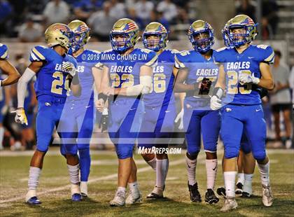Thumbnail 1 in Mayfair vs. Santa Margarita photogallery.