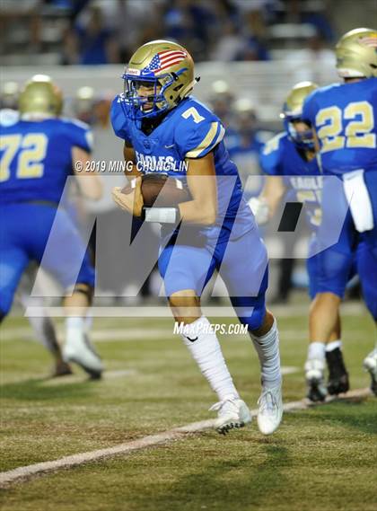 Thumbnail 1 in Mayfair vs. Santa Margarita photogallery.