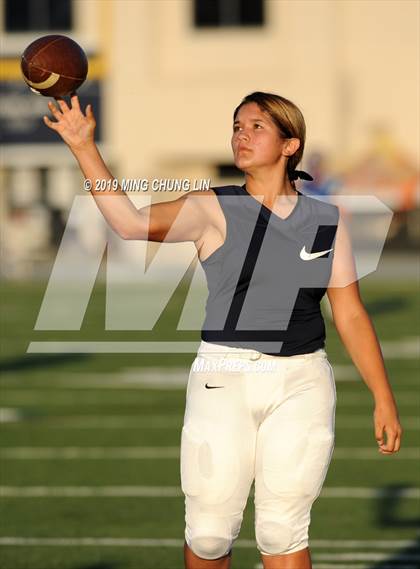 Thumbnail 2 in Mayfair vs. Santa Margarita photogallery.