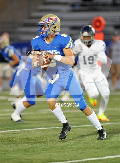 Thumbnail 1 in Mayfair vs. Santa Margarita photogallery.