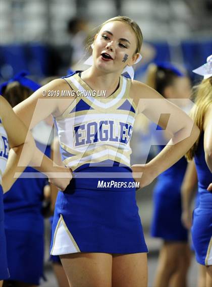 Thumbnail 1 in Mayfair vs. Santa Margarita photogallery.