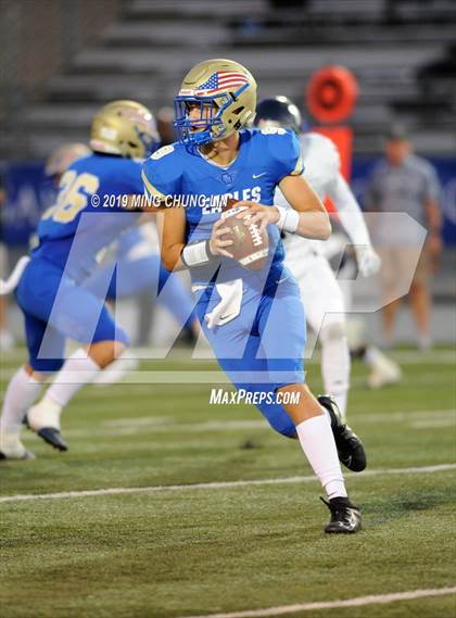Thumbnail 3 in Mayfair vs. Santa Margarita photogallery.