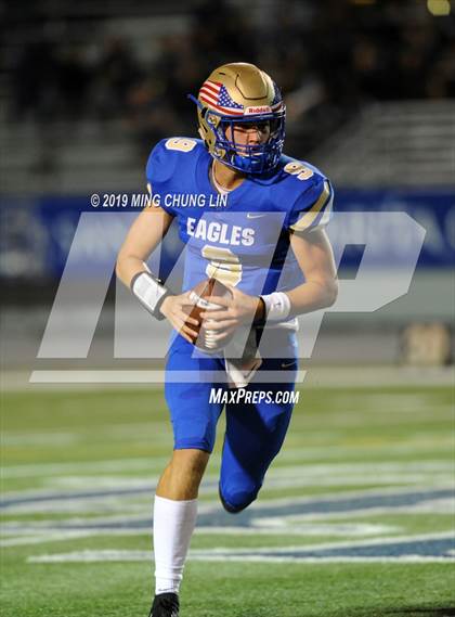 Thumbnail 3 in Mayfair vs. Santa Margarita photogallery.