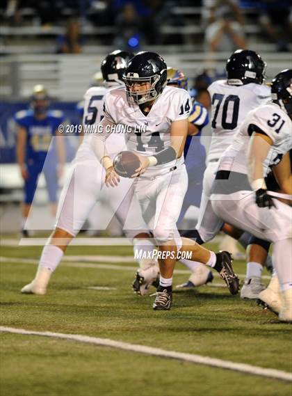 Thumbnail 1 in Mayfair vs. Santa Margarita photogallery.