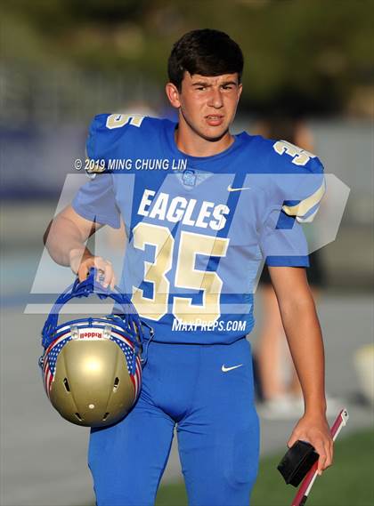 Thumbnail 2 in Mayfair vs. Santa Margarita photogallery.