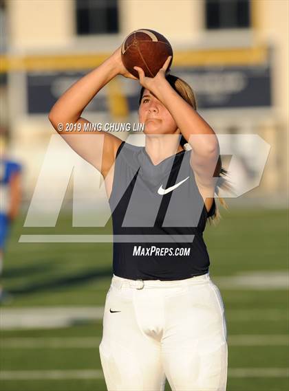 Thumbnail 2 in Mayfair vs. Santa Margarita photogallery.