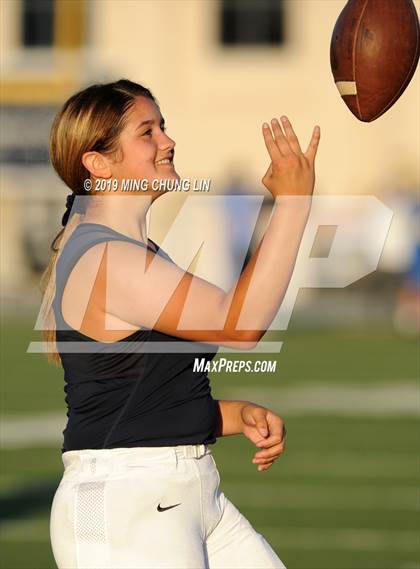 Thumbnail 1 in Mayfair vs. Santa Margarita photogallery.