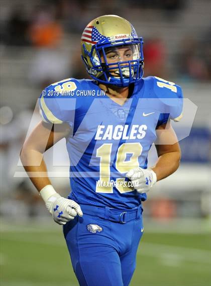 Thumbnail 2 in Mayfair vs. Santa Margarita photogallery.