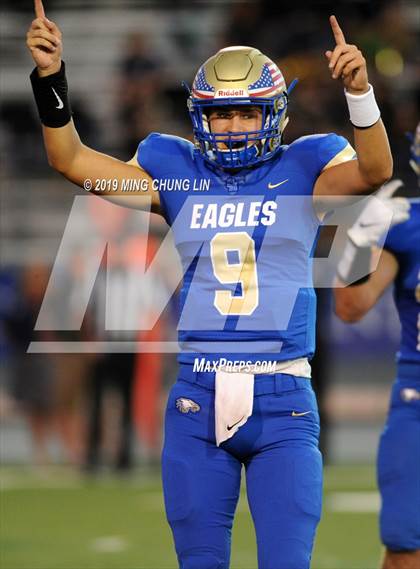 Thumbnail 3 in Mayfair vs. Santa Margarita photogallery.