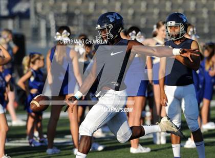 Thumbnail 1 in Mayfair vs. Santa Margarita photogallery.