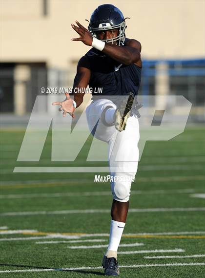 Thumbnail 2 in Mayfair vs. Santa Margarita photogallery.