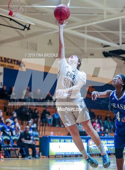 Thumbnail 3 in Croatan vs. Heide Trask photogallery.
