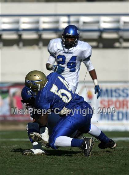 Thumbnail 2 in Aberdeen vs. Tylertown (MHSAA Class 3A Final) photogallery.