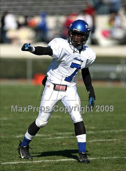 Thumbnail 1 in Aberdeen vs. Tylertown (MHSAA Class 3A Final) photogallery.