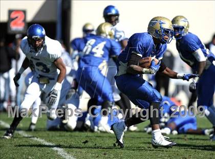 Thumbnail 3 in Aberdeen vs. Tylertown (MHSAA Class 3A Final) photogallery.