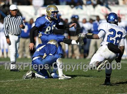 Thumbnail 2 in Aberdeen vs. Tylertown (MHSAA Class 3A Final) photogallery.