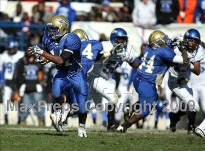 Thumbnail 2 in Aberdeen vs. Tylertown (MHSAA Class 3A Final) photogallery.