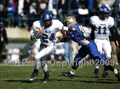 Thumbnail 1 in Aberdeen vs. Tylertown (MHSAA Class 3A Final) photogallery.