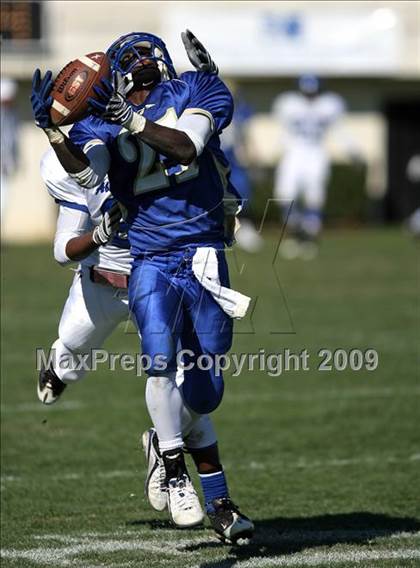 Thumbnail 1 in Aberdeen vs. Tylertown (MHSAA Class 3A Final) photogallery.